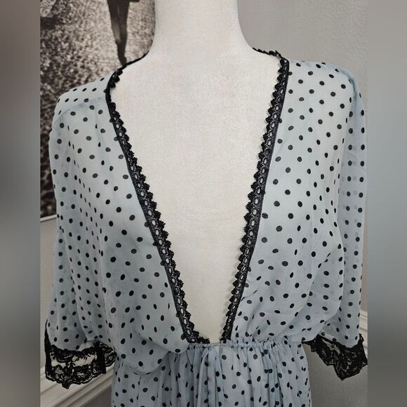 Sheer polka dot Robe 1x NWOT - Picture 6 of 10